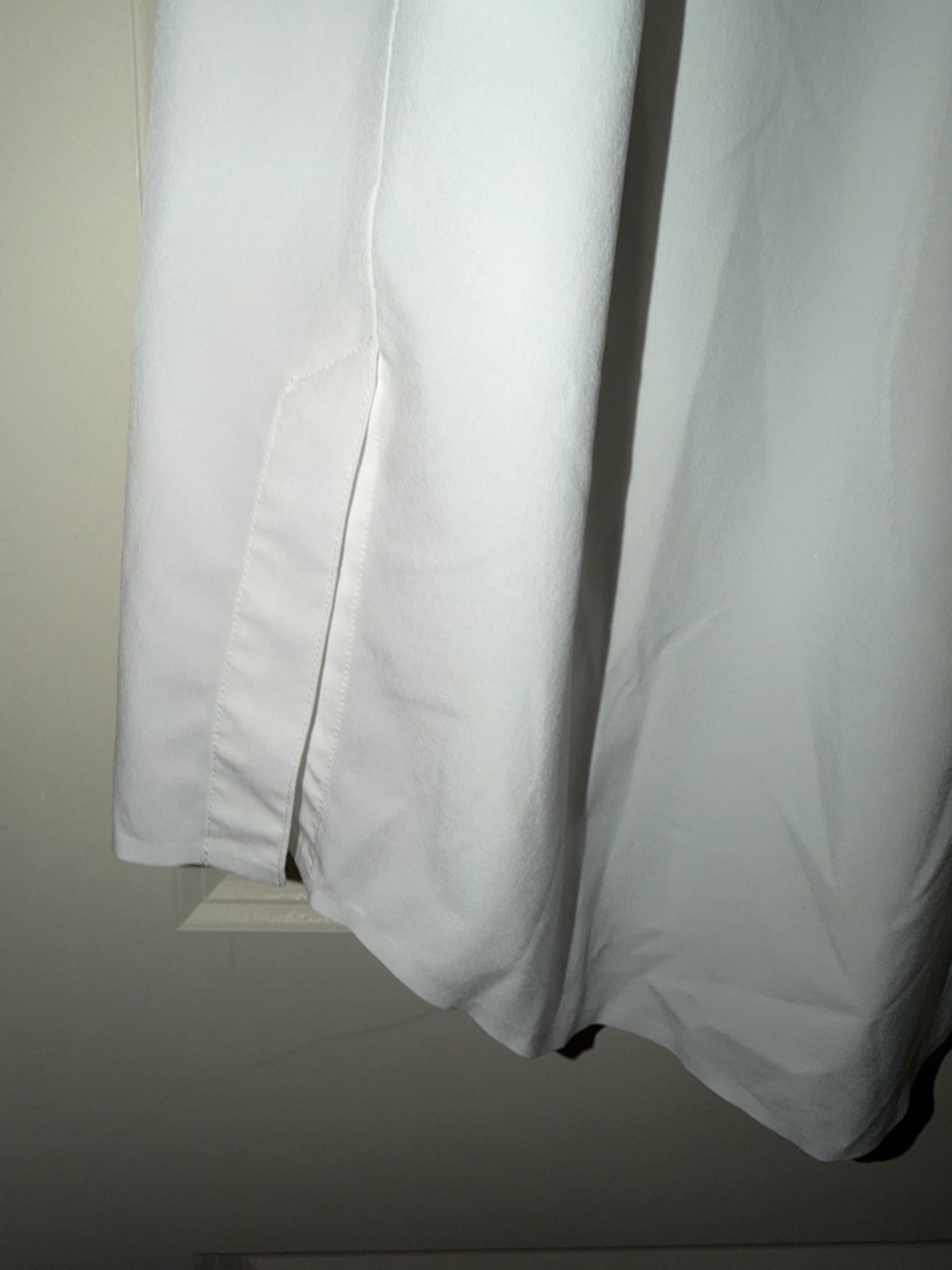 Athleta Women's White Long-Sleeve Button-Front Shirt XL - Picture 11 of 12
